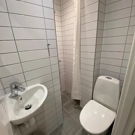 Bright 2-bedroom In Elegant Osterbro *